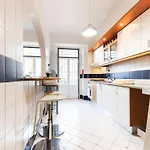Rato Elegant By Homing