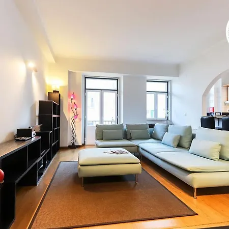 Rato Elegant By Homing Apartment *