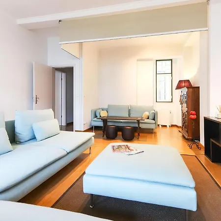 Rato Elegant By Homing Apartment